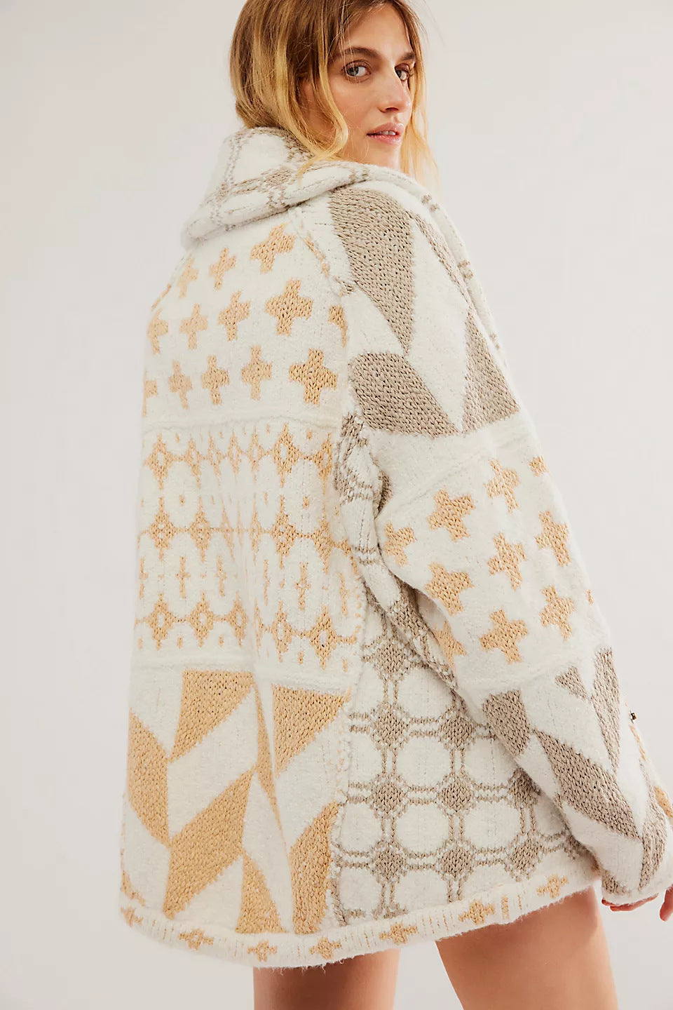 Women’s Fashion Abstract Print Knit Sweater