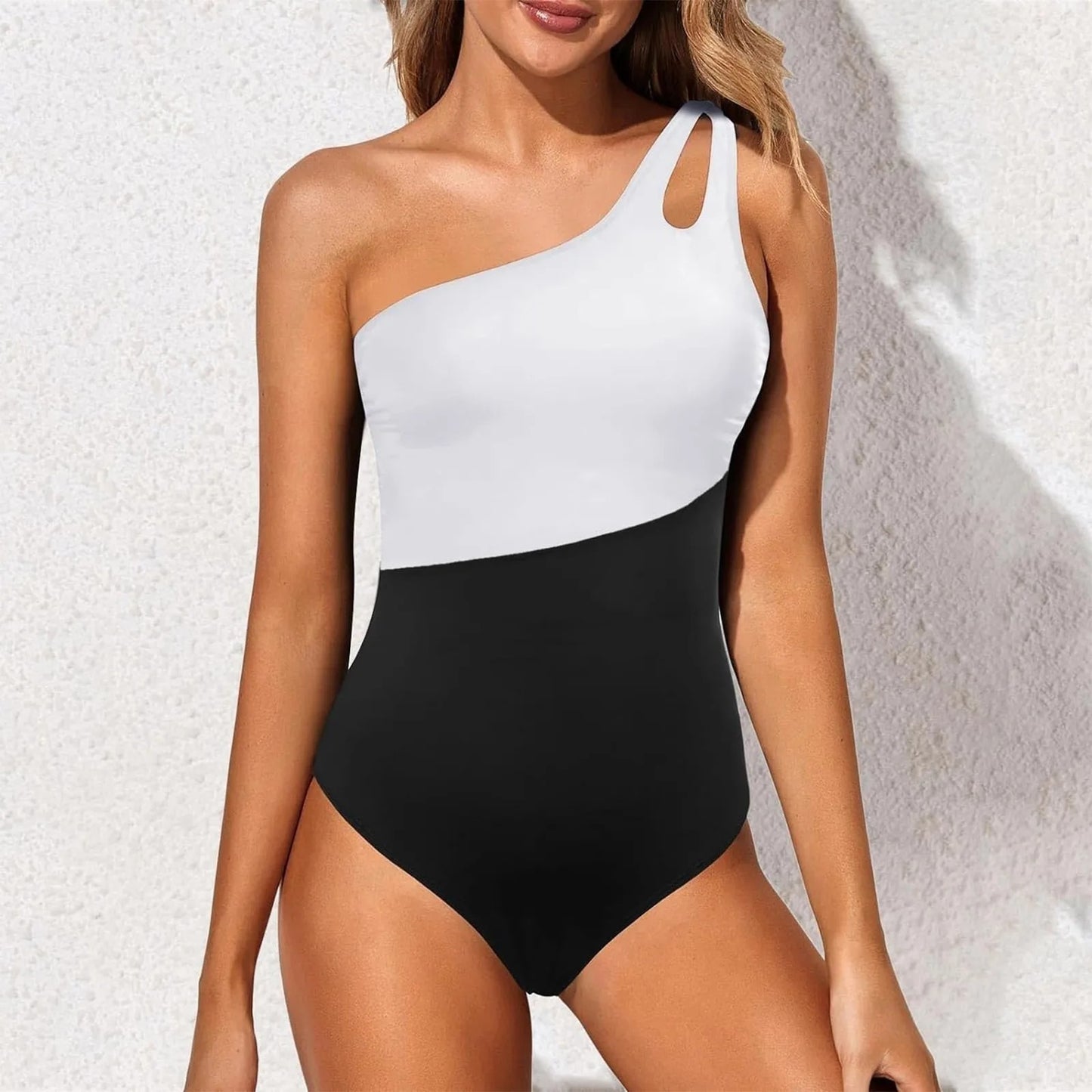 Sleek Hollow Out One Shoulder Swimsuit