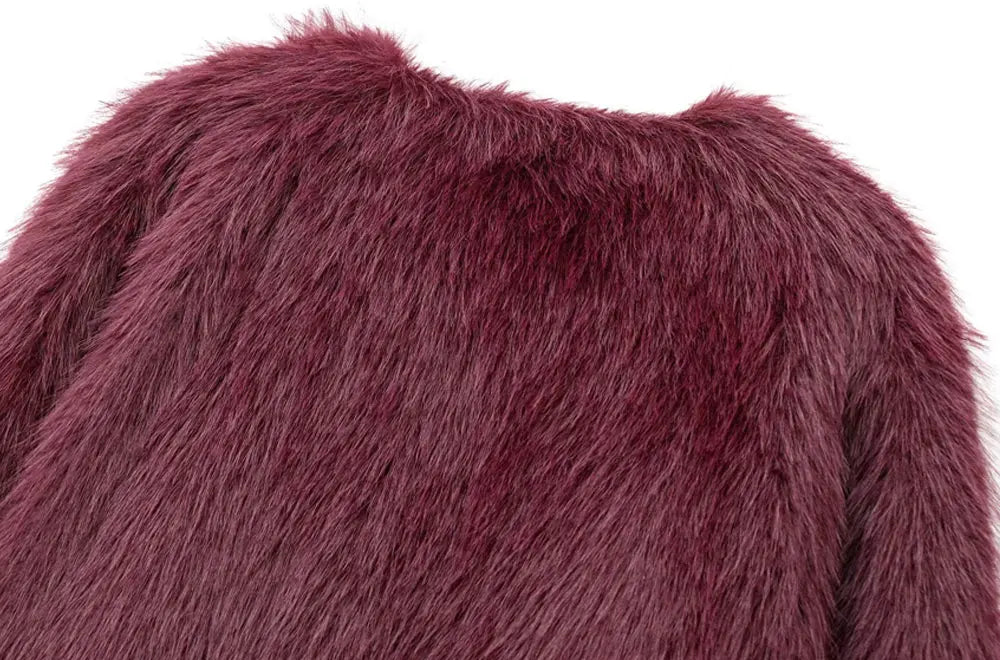 Plush Chic Cropped Faux Fur Jacket