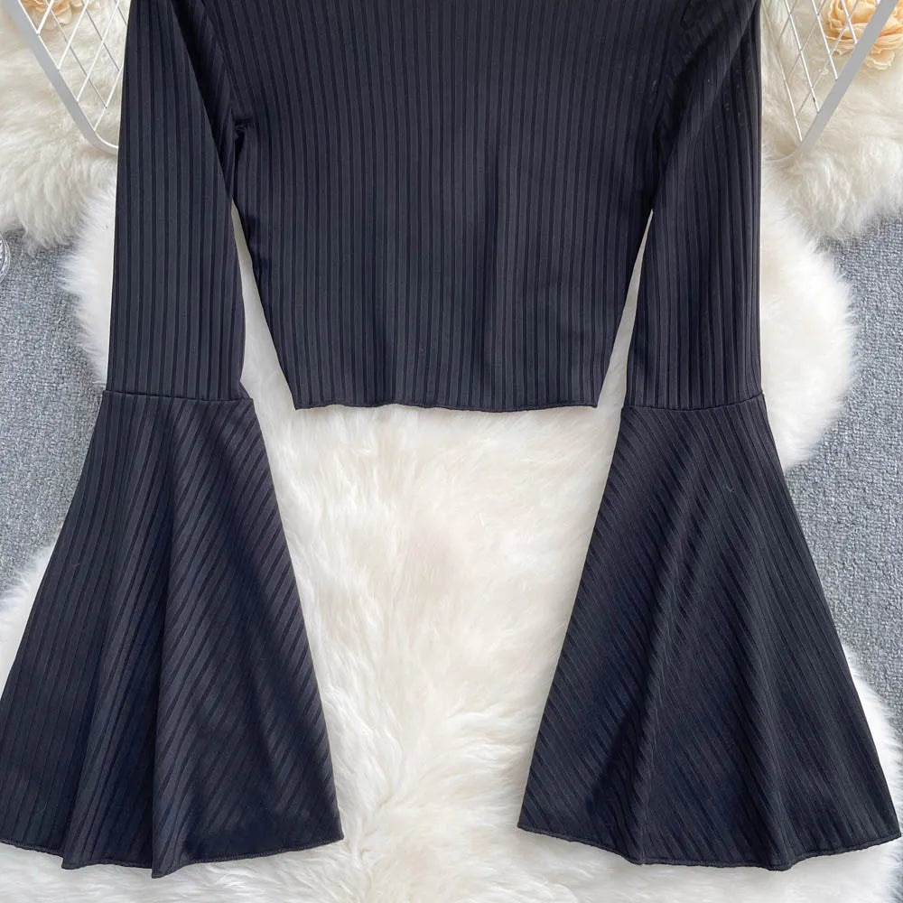 Flare Muse Slim Knit Crop Top