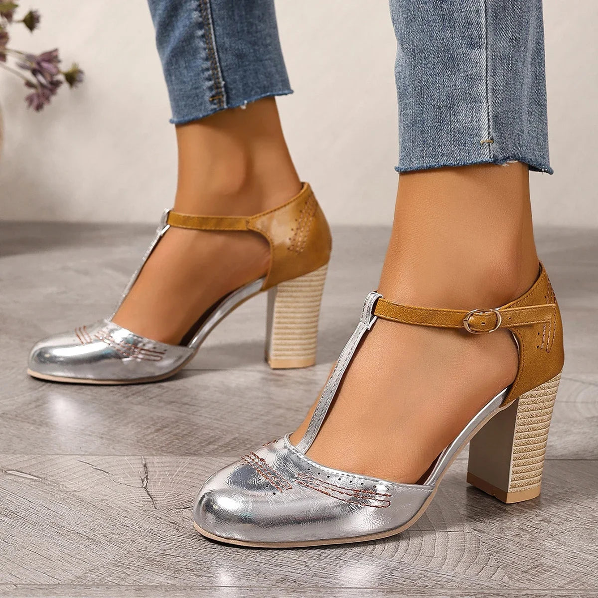 Retro Chic Thick Heel Sandals
