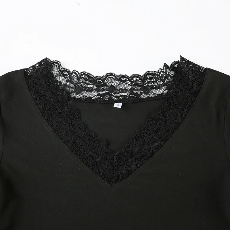 Lace Edge Slim V-Neck Long Sleeve Tee