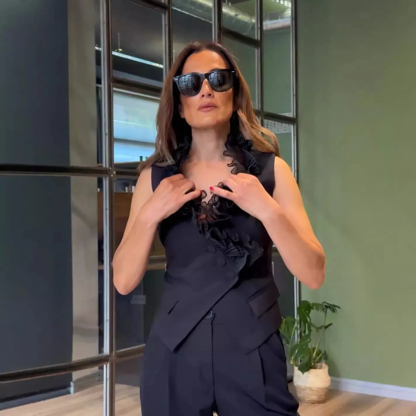 Power Grace Wide-Leg Suit Set