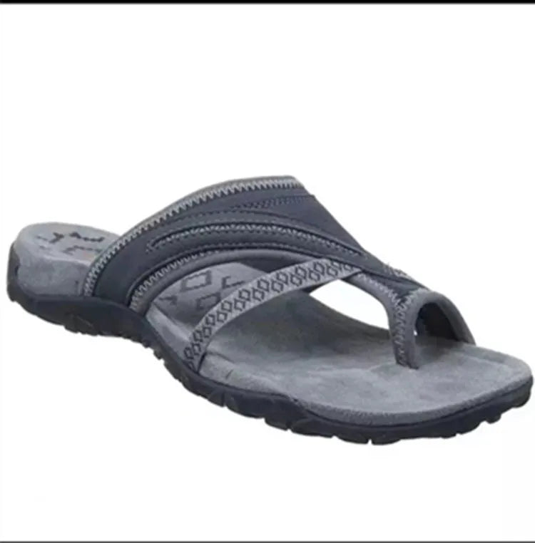 Coastal Step Color Block Slippers