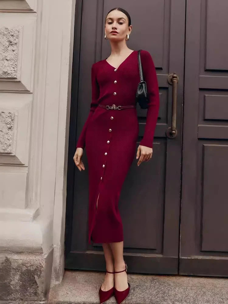 Tossy V-Neck Ribbed Knit Dress