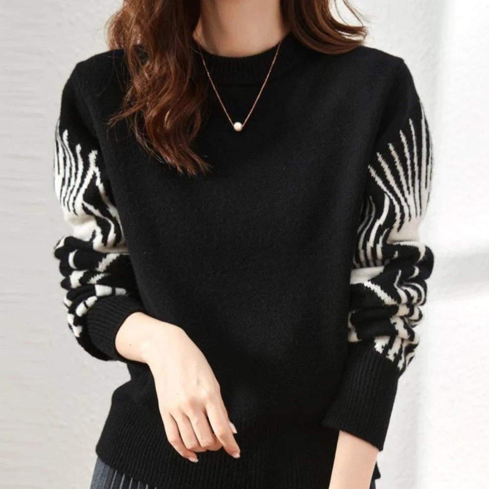 Mono Muse Graphic Knit Pullover