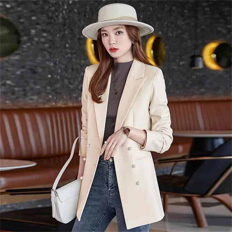 Chic Era Double-Breasted Blazer Rich Allure