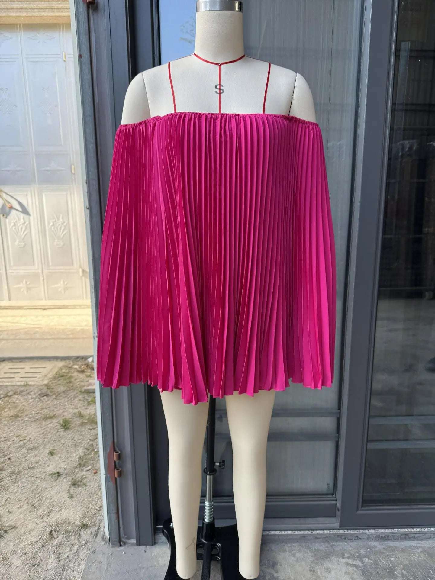 Glimmer Drape One Shoulder Shorts Set