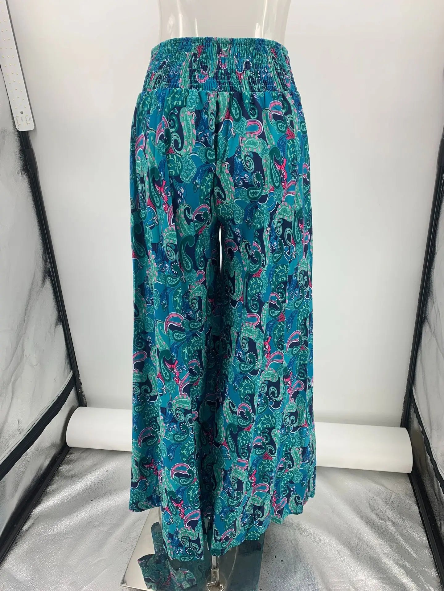 Elegant Floral Vacation Trousers