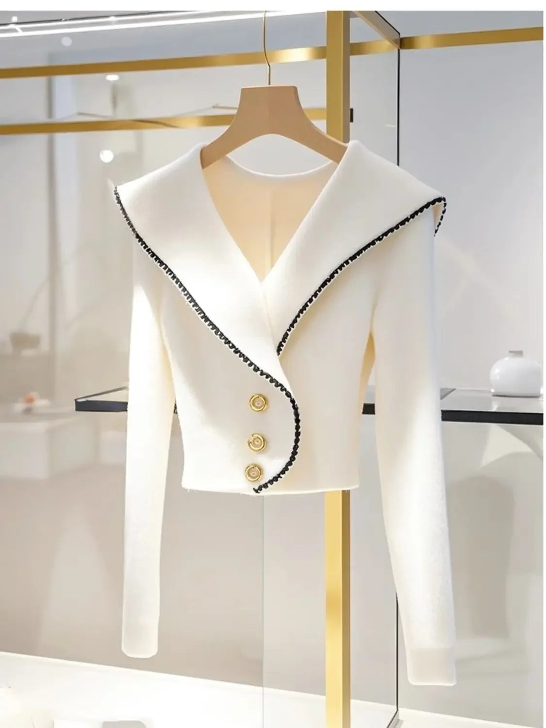 Vintage Chic Slim Knit Cardigan
