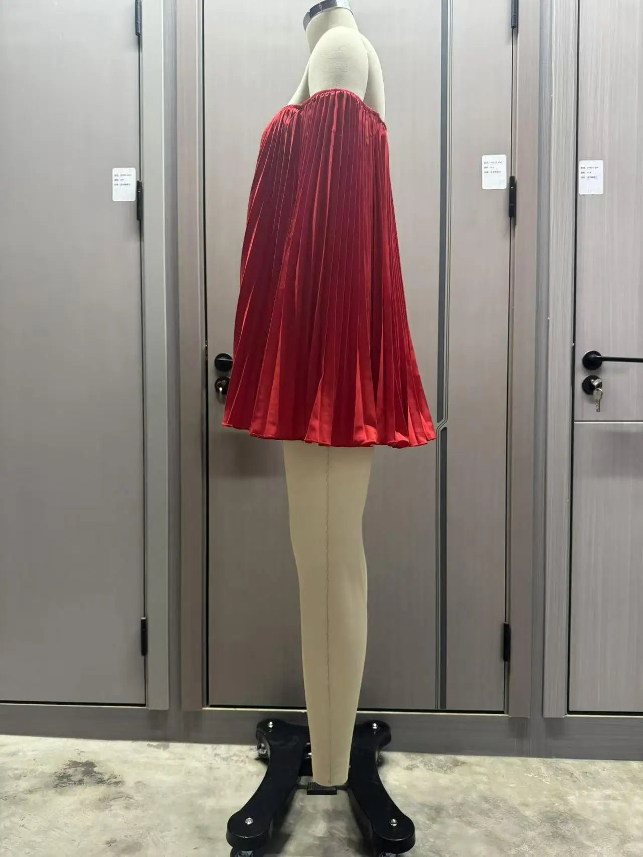 Glimmer Drape One Shoulder Shorts Set