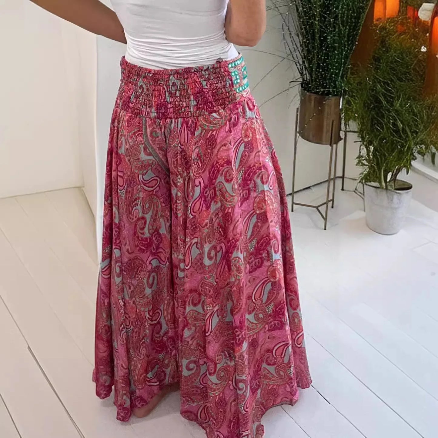 Elegant Floral Vacation Trousers