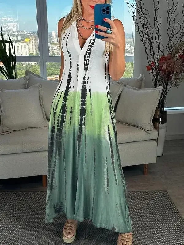 Stylish Sleeveless Panel Pocket Dress