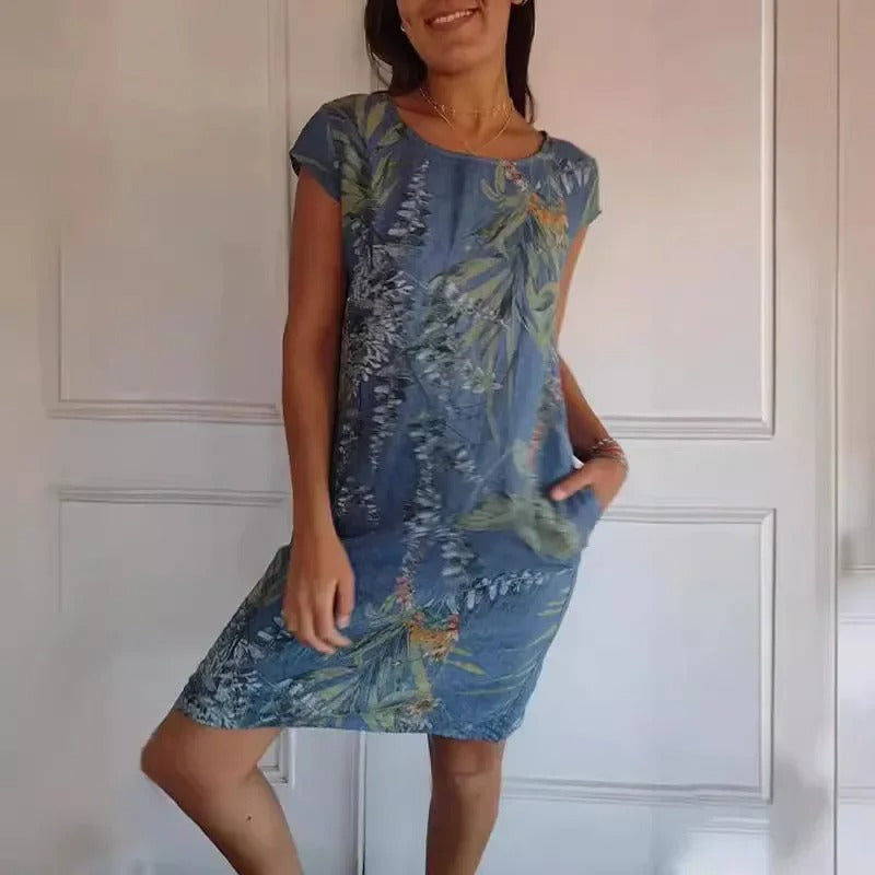 Effortless Printed Knee-Length Dress