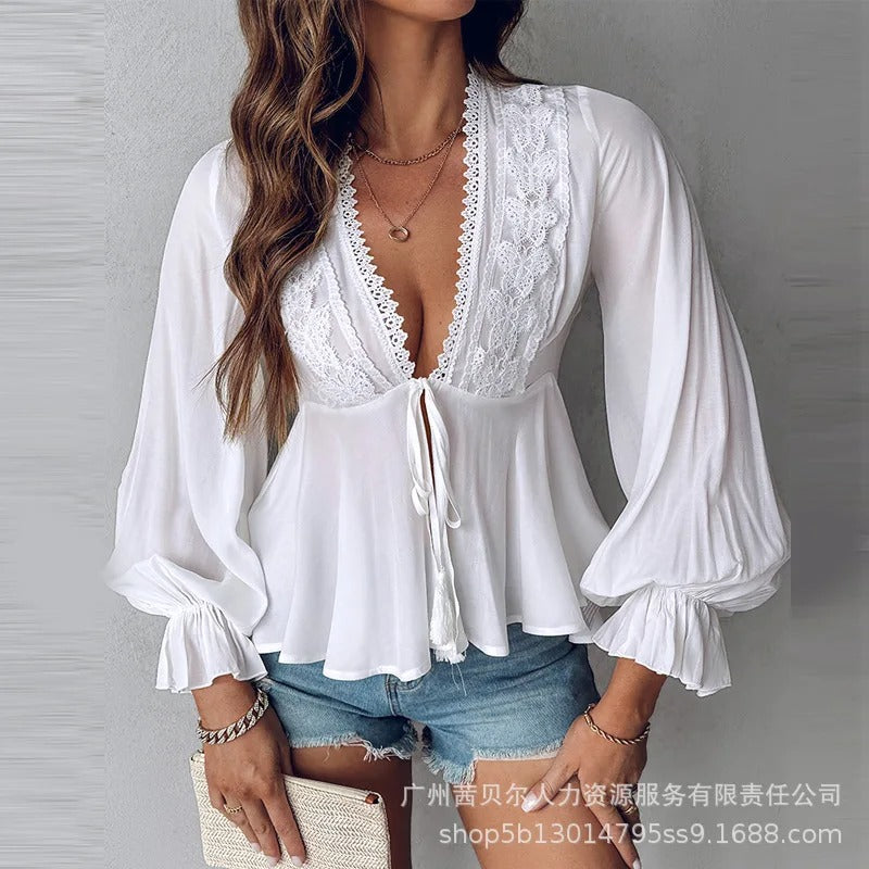 Ruffle Edge Long Sleeve Blouse