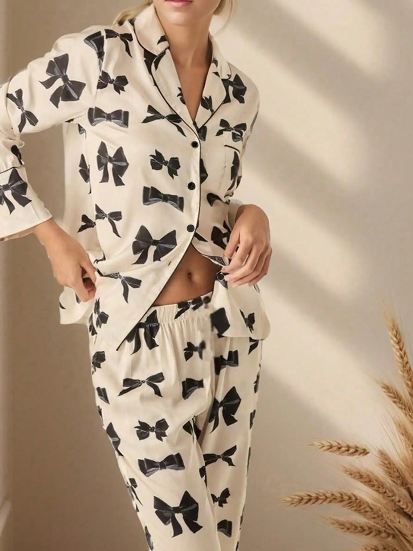 Cozy Charm Women's Printed Pajama Set