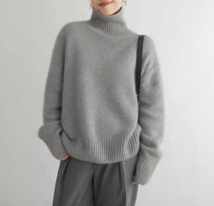 Women's Minimalist Knitted Bottoming Sweater