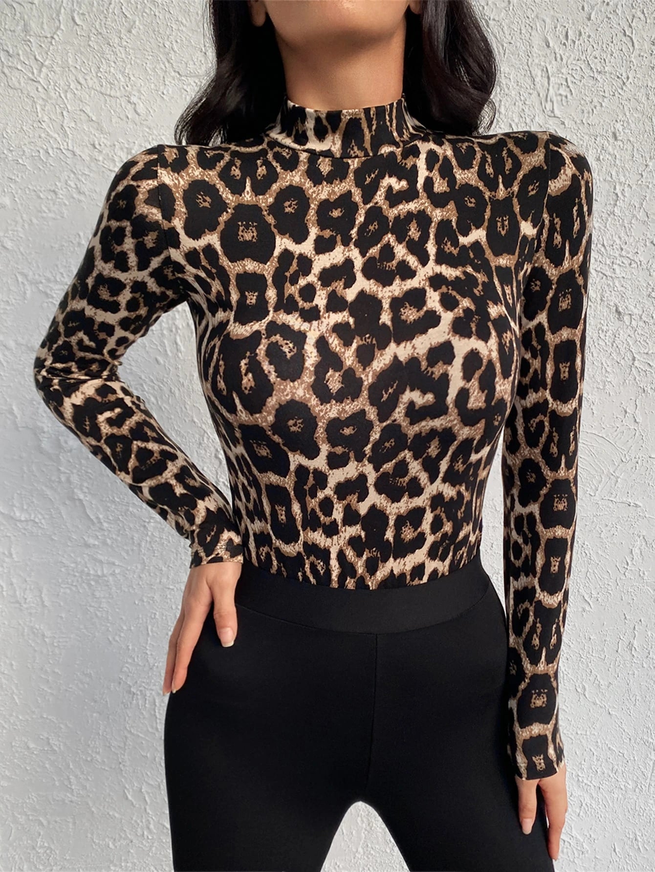 Retro Leopard Jumpsuit — Chic Slim Fit Style