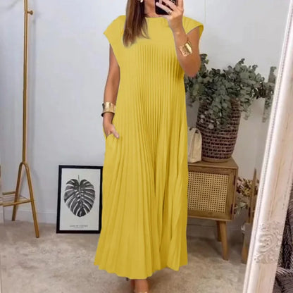 Elegant Sleeveless Pleated Summer Dress