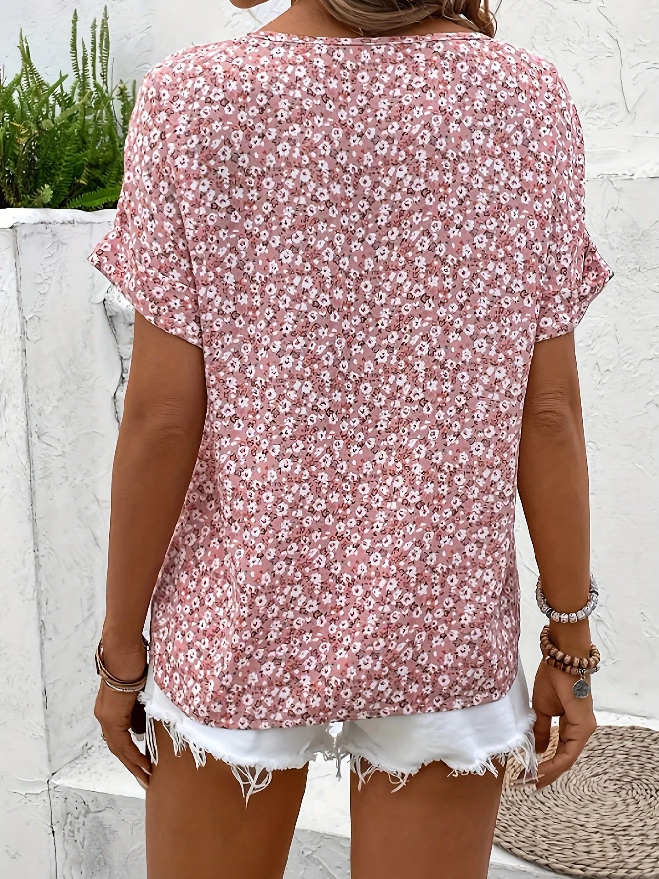 Floral Button Beach T-shirt