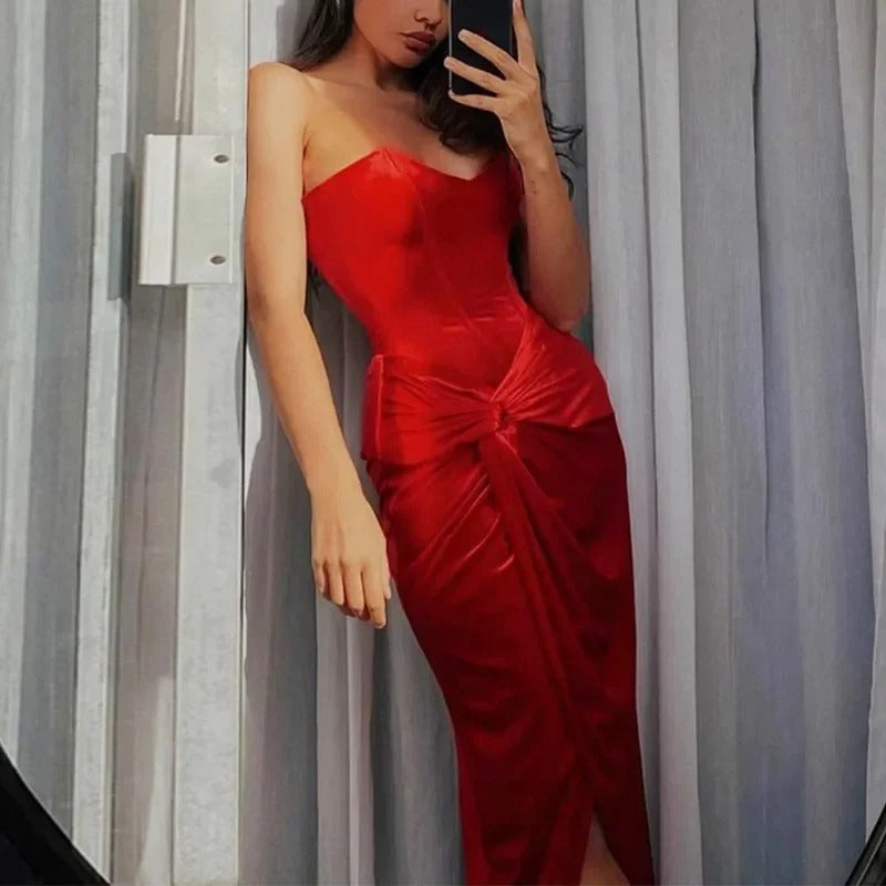 Tuularose Retro Luxe Slit Dress