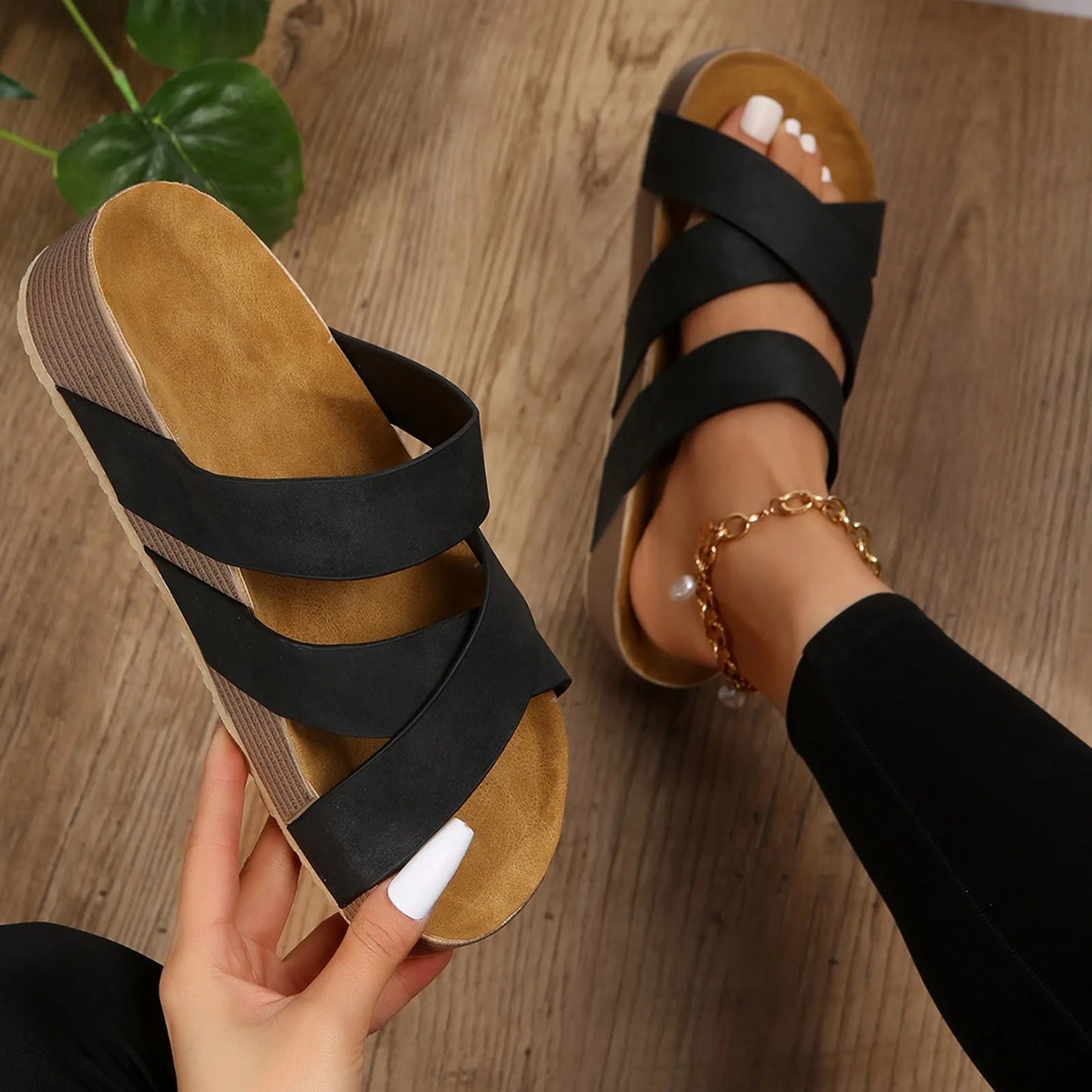 Luxe Stride Women's Hollow Sandals