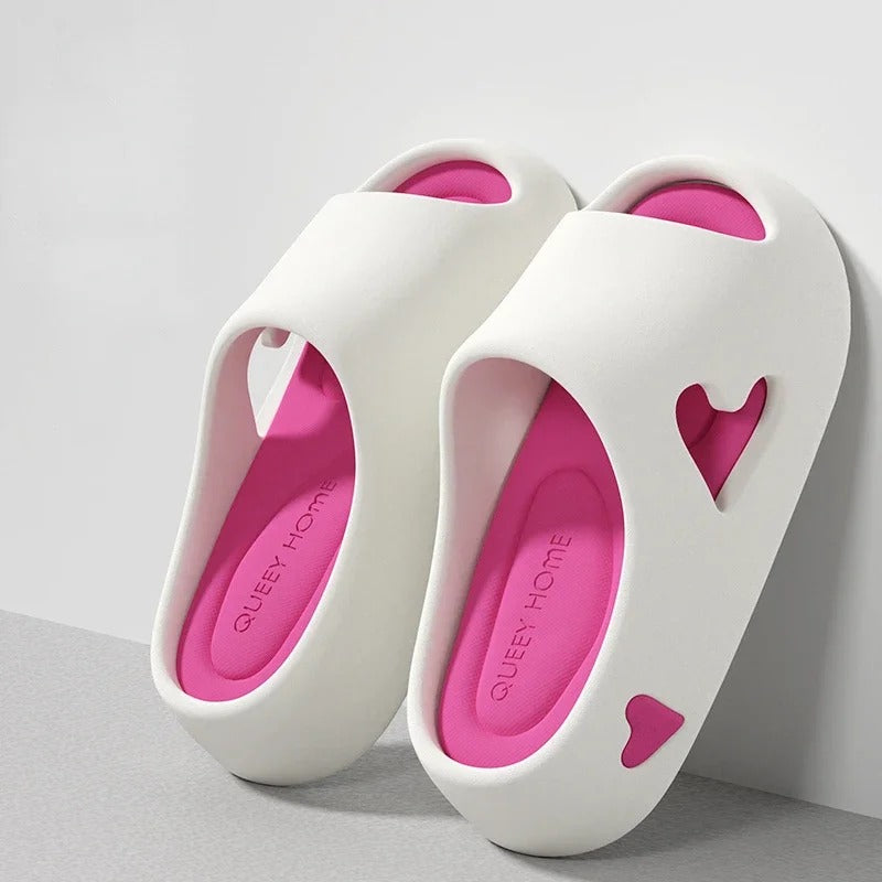 Colorblock Poop Slippers