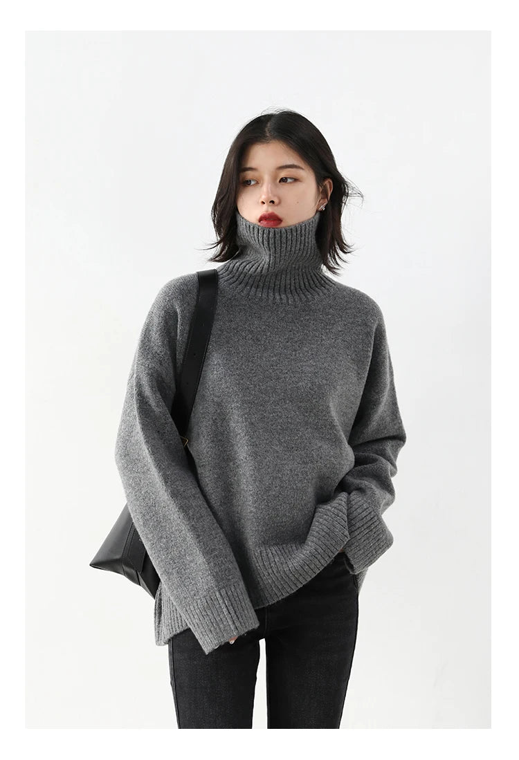 Women's Loose-Fit Turtleneck Knit Sweater