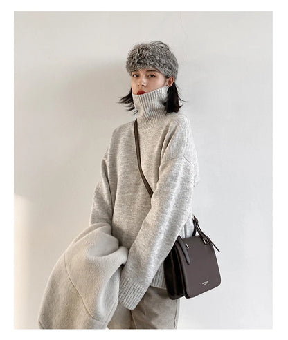 Women's Loose-Fit Turtleneck Knit Sweater
