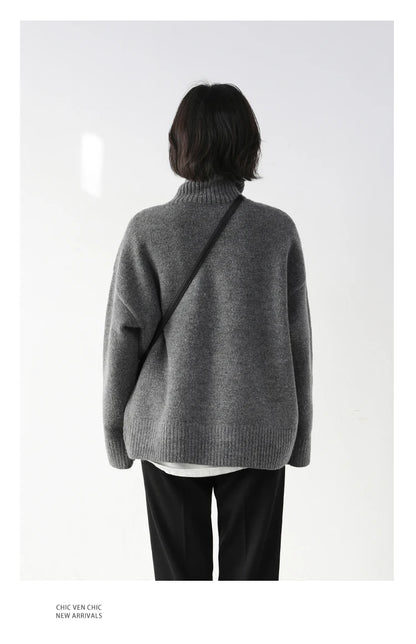 Women's Loose-Fit Turtleneck Knit Sweater