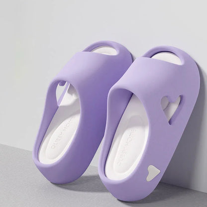 Colorblock Poop Slippers