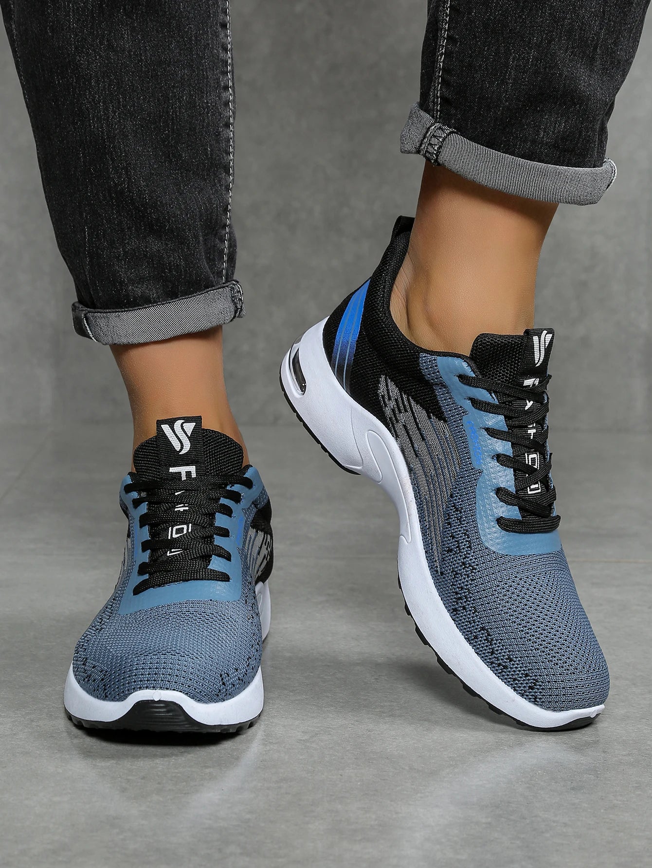 Stylish Casual Sneakers for Men