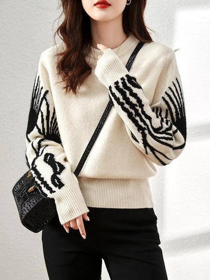Mono Muse Graphic Knit Pullover