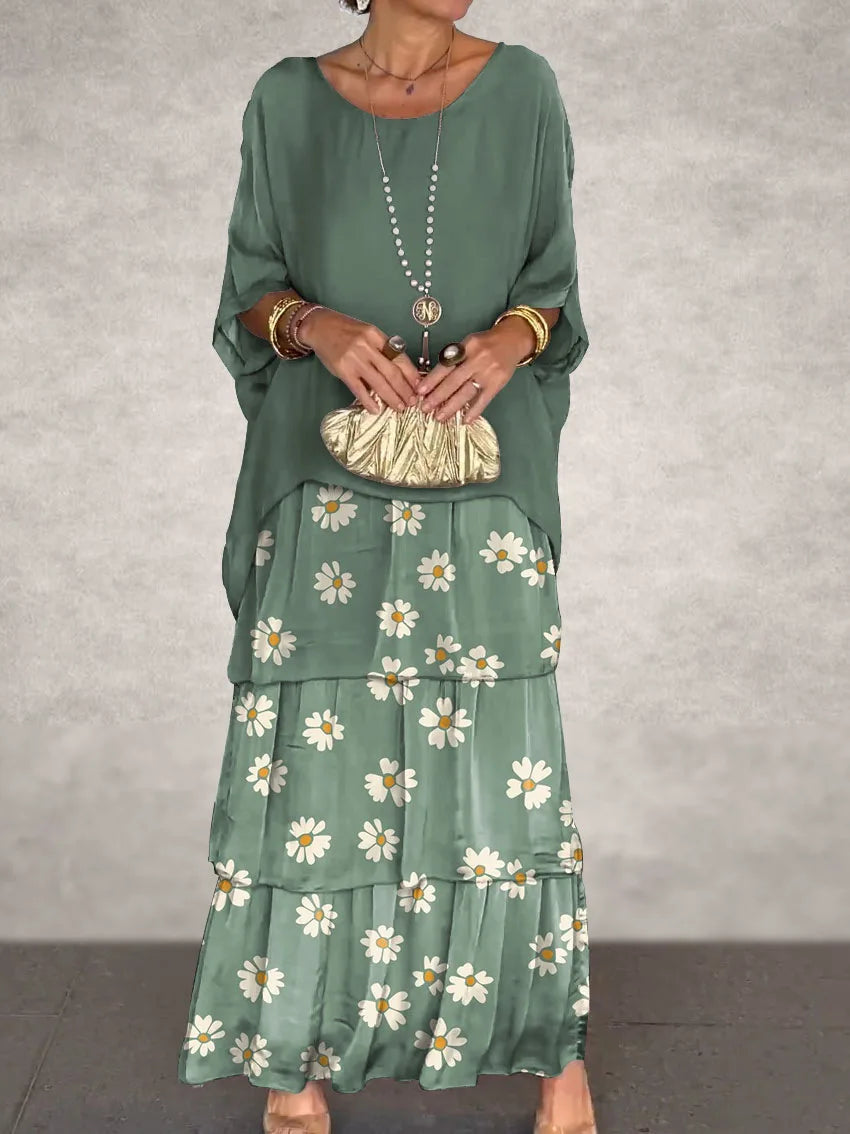 Artistic Loose-Fit Maxi Dress