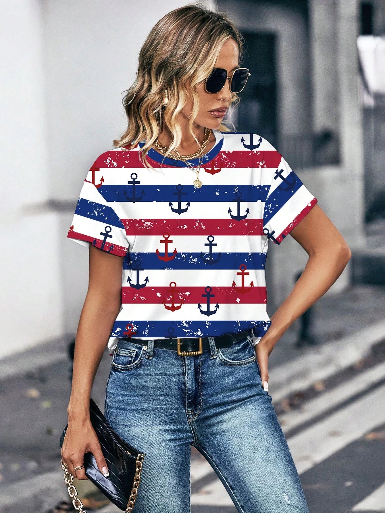Chic Anchor Stripe Casual Tee