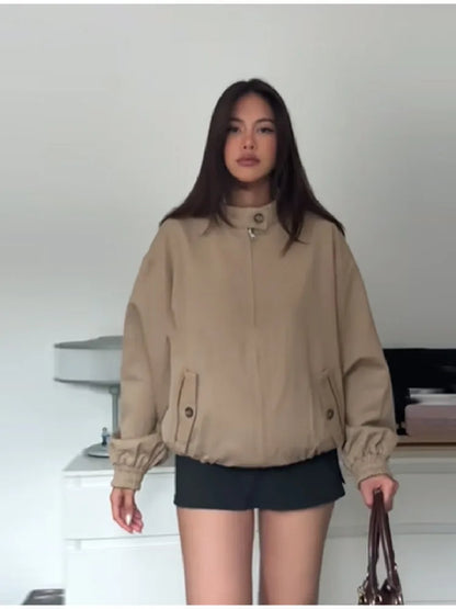 Twist Style Reversible Short Trench