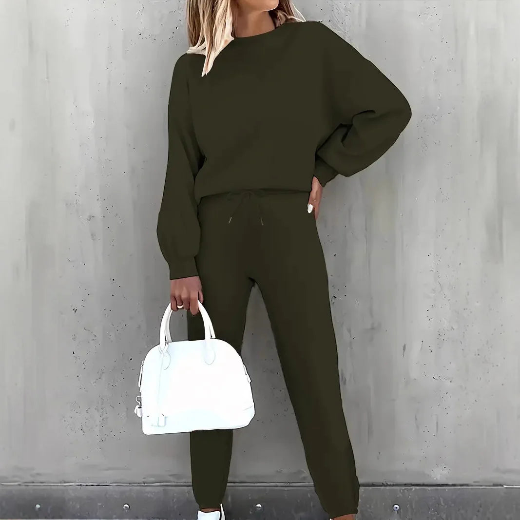 Fashionable Round Neck Sweatshirt