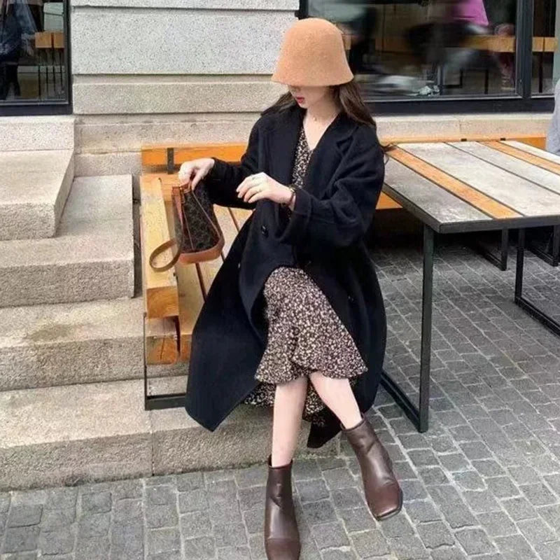 Elegant Woolen Mid-Long Coat