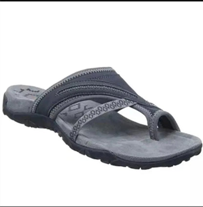 Coastal Step Color Block Slippers