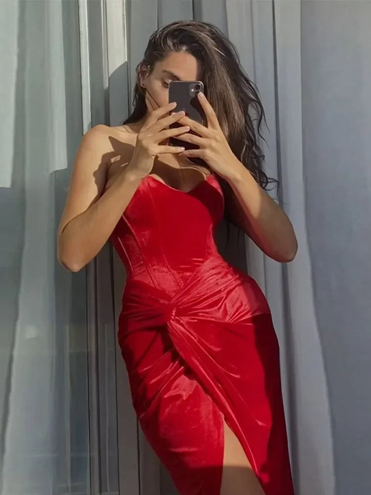 Tuularose Retro Luxe Slit Dress