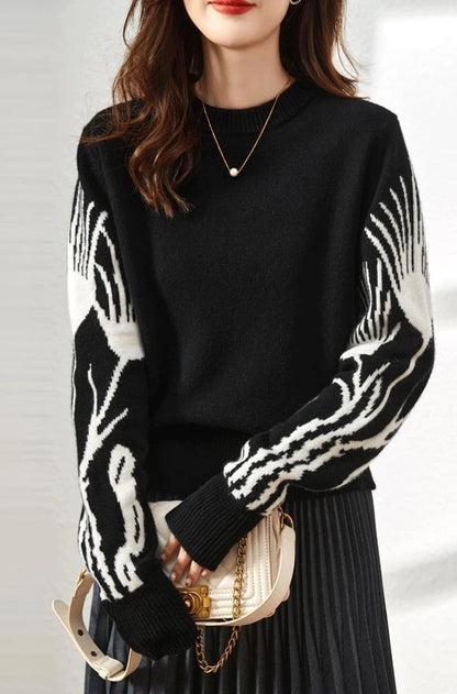Mono Muse Graphic Knit Pullover