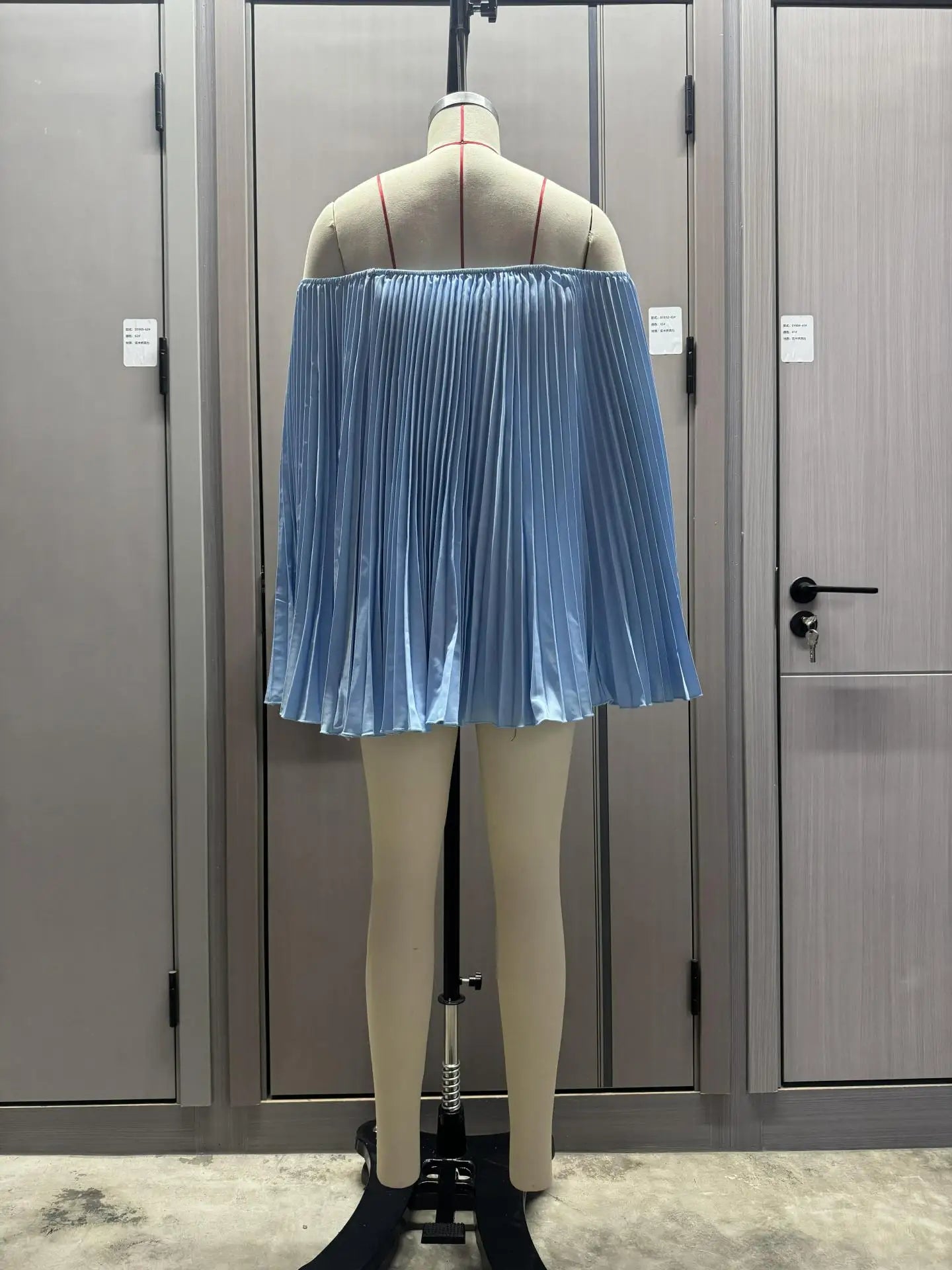 Glimmer Drape One Shoulder Shorts Set