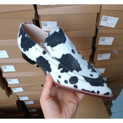 Stylish Cowhide Pointed Toe Loafers