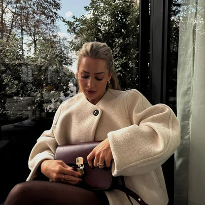 Chic Elegance Cropped Winter Coat