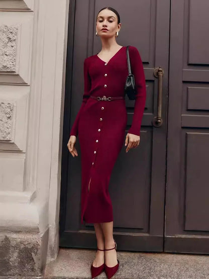 Tossy V-Neck Ribbed Knit Dress