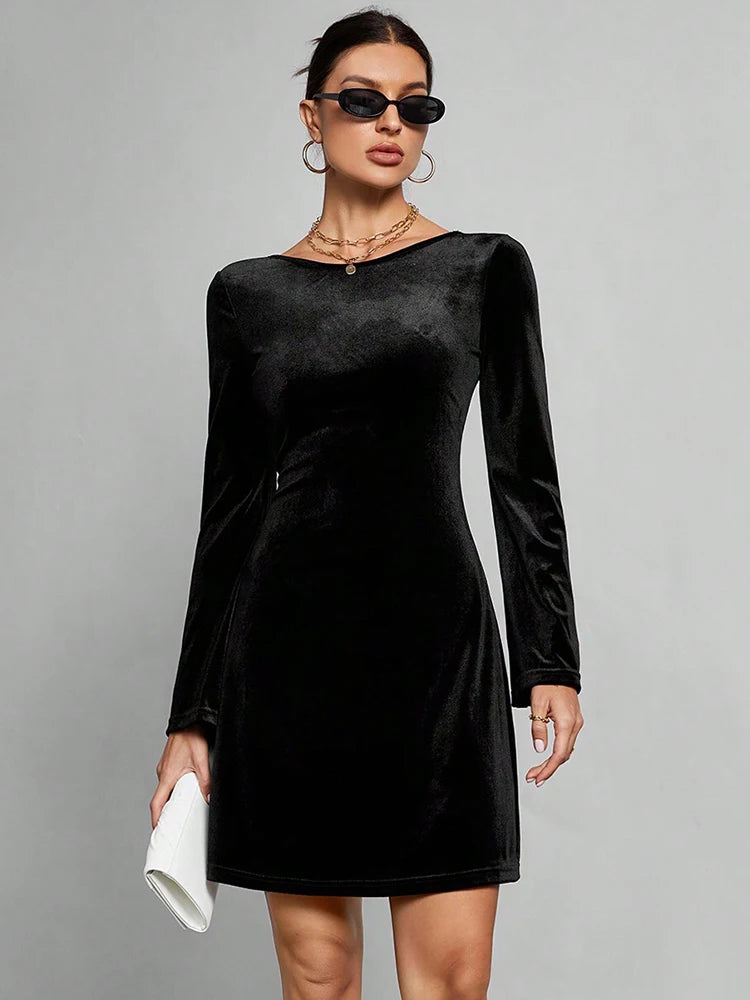 Black Mini Dress — Elegant Backless Streetwear