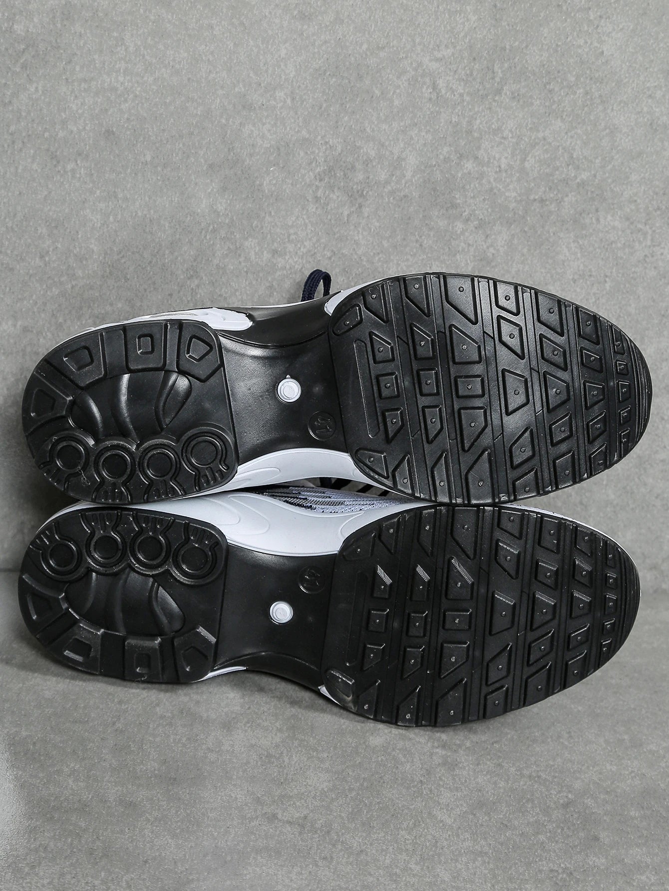 Stylish Casual Sneakers for Men