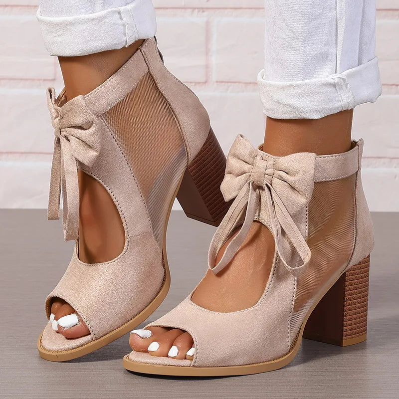Chic Hue Fishmouth Heels