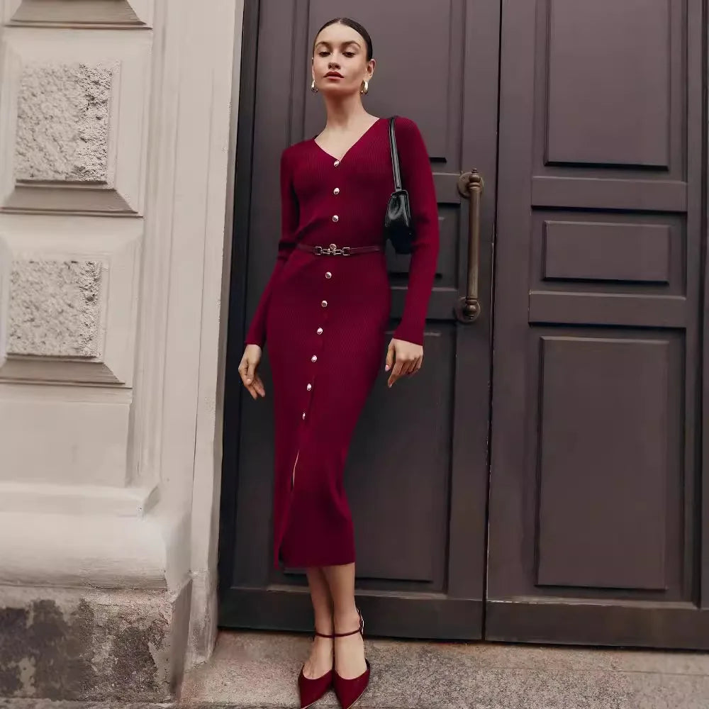 Tossy V-Neck Ribbed Knit Dress