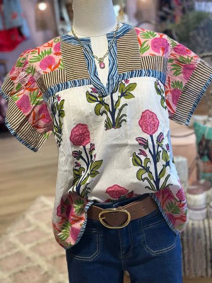 Floral Splice V Neck Casual Tee
